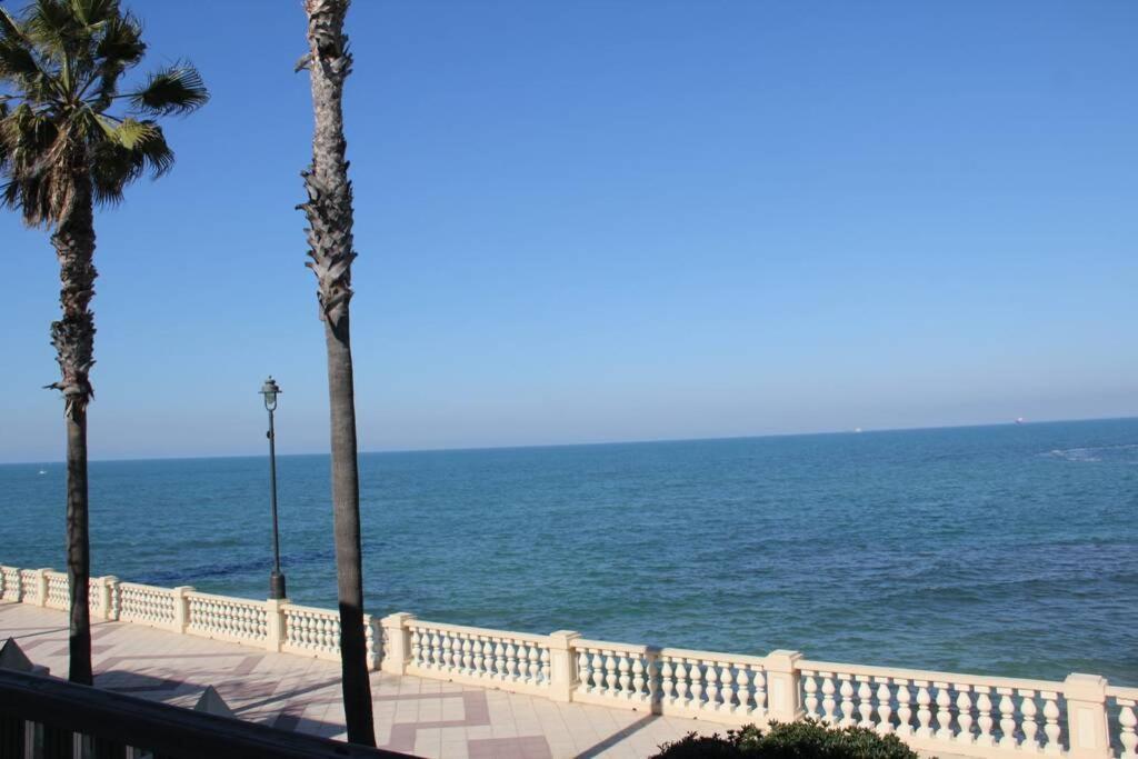 Casa Mirando Al Mar, Hermosas Vistas. Чипиона Экстерьер фото